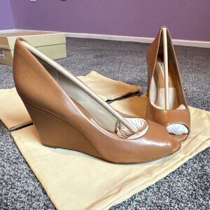 Michael Kors Smooth Calf Suntan Wedge Peep Toe Pumps